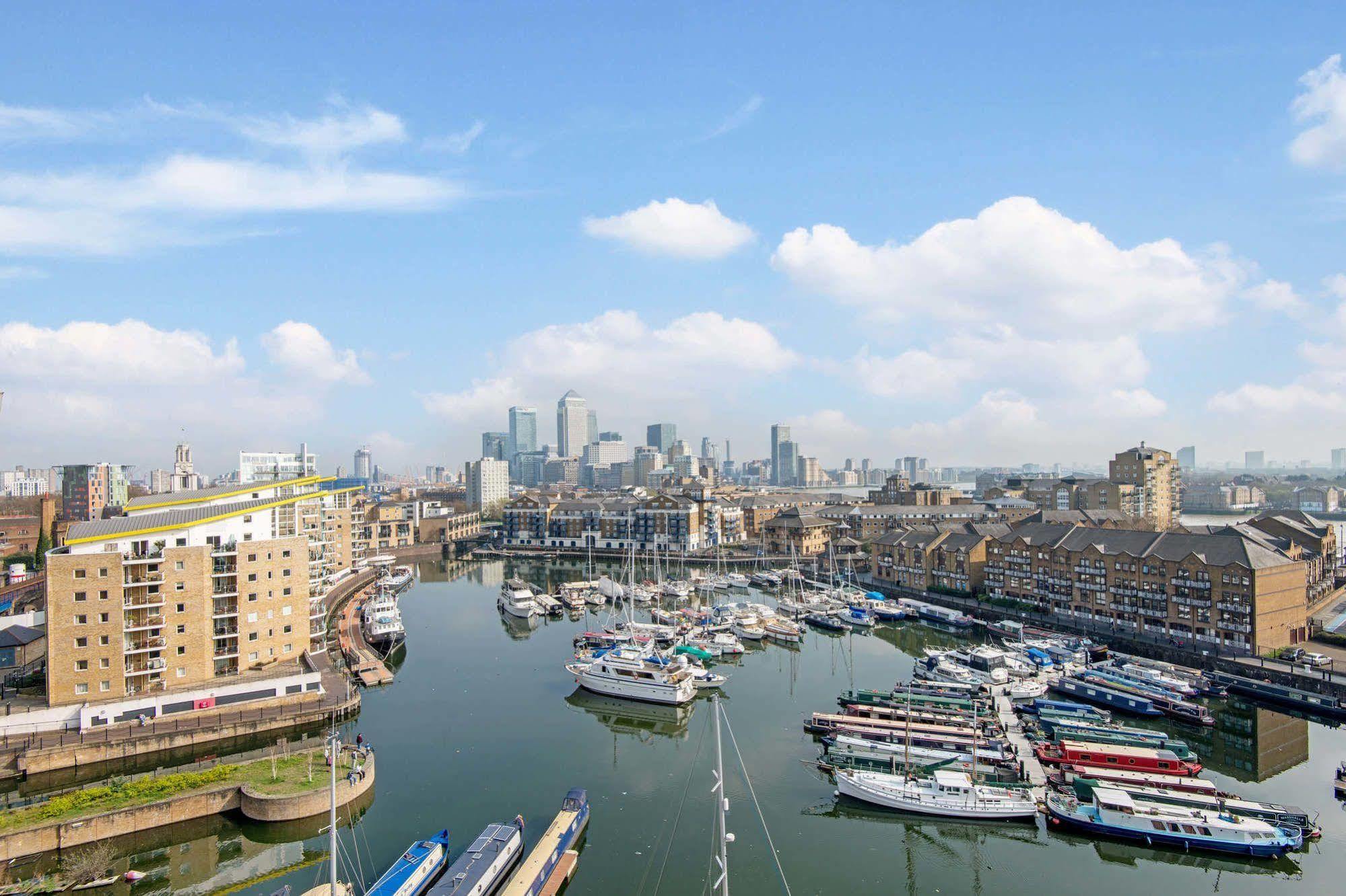 Marlin Apartments Commercial Road - Limehouse London Eksteriør bilde